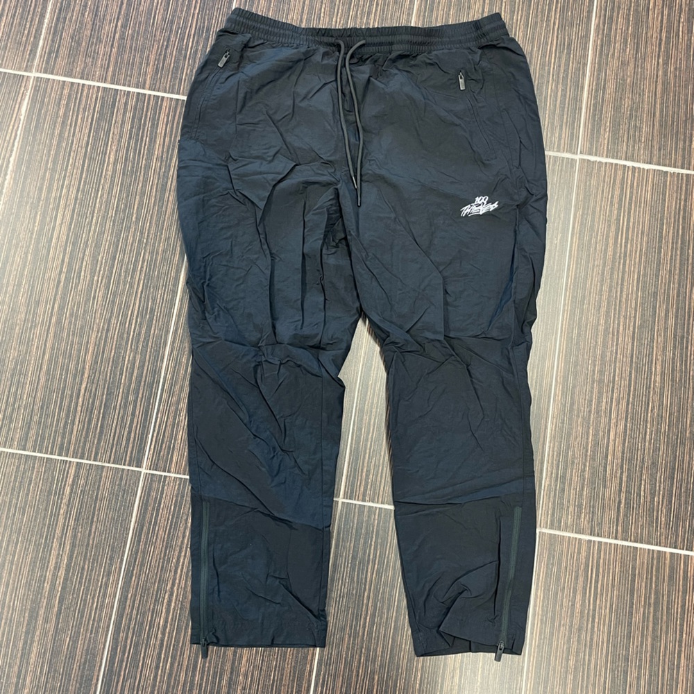 NWT 100 Thieves Sweatpants